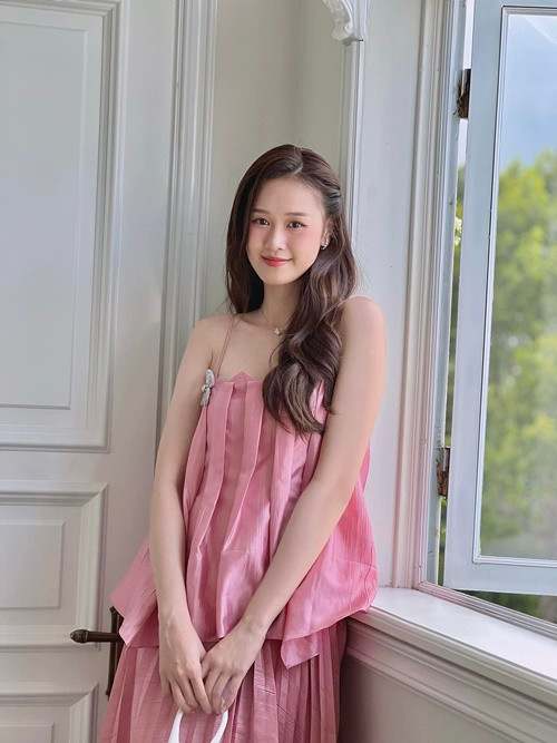 Quỳnh Anh từng đóng vai Diễm, đồng nghiệp của Mai trong phim điện ảnh Mai của Trấn Thành ra mắt đầu năm 2024.