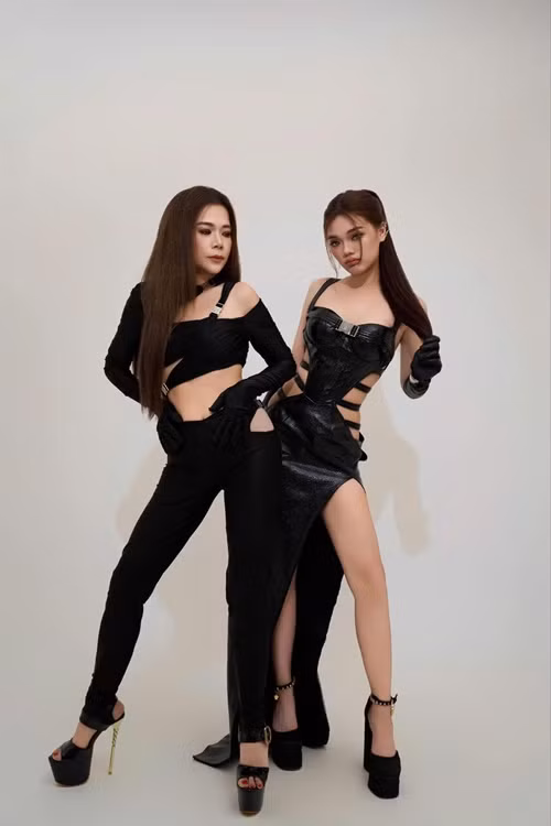 Ái nữ nhà Mỹ Lệ sở hữu gương mặt có nét đẹp rất Tây, vóc dáng gợi cảm.