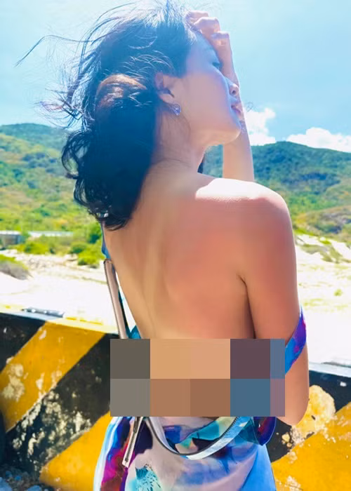 Con gái Duy Phương có phong cách thời trang đa dạng, khi ngọt ngào, lúc lại quyến rũ.