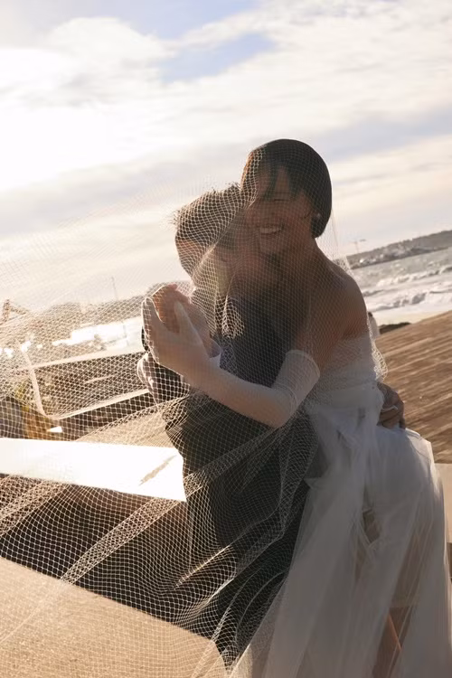 6 tháng trước đám cưới, Tuyết Lan được Nguyễn Thiện Khanh cầu hôn ở nước ngoài. Ảnh: FB Tuyết Lan.