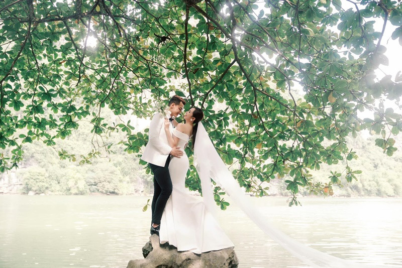 Kim Oanh và Vũ Tuấn Việt giữ kín chuyện hẹn hò cho đến khi sắp tổ chức đám cưới vào tháng 3/2024. Ảnh: FB Kim Oanh.