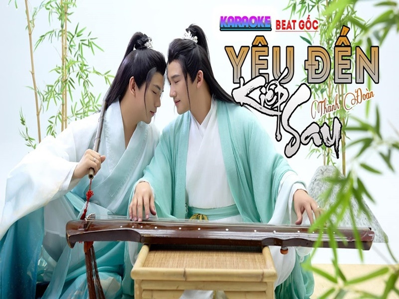 Thanh Đoàn và Hà Trí Quang chụp ảnh cưới ở Trung Quốc, thực hiện thiệp cưới cầu kỳ. Cặp đôi chia sẻ, cả hai dốc tiền tiết kiệm 4 năm để tổ chức đám cưới. Ảnh: FB Hà Trí Quang.