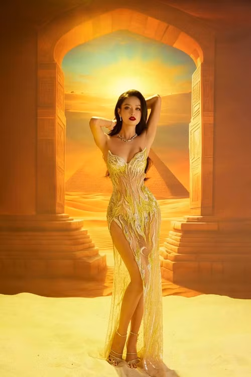 Cô tiếp nối thành tích của đại diện Việt Nam ở Miss Intercontinental sau Ngọc Hằng, Lê Nguyễn Bảo Ngọc. Ở Miss Intercontinental 2023, Ngọc Hằng đoạt á hậu 2. Lê Nguyễn Bảo Ngọc đăng quang Miss Intercontinental 2022.