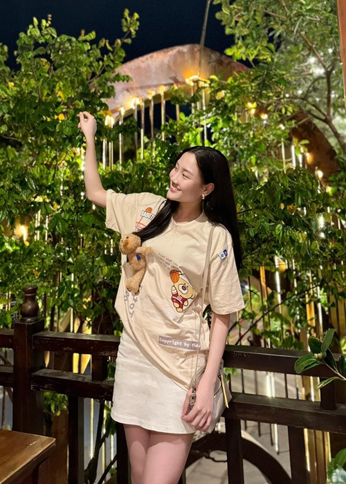 Phương Thanh đang học thạc sĩ ở Đại học Sân khấu - Điện ảnh Hà Nội. Ảnh: FB Phương Thanh.