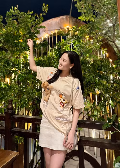 Phương Thanh đang học thạc sĩ ở Đại học Sân khấu - Điện ảnh Hà Nội. Ảnh: FB Phương Thanh.