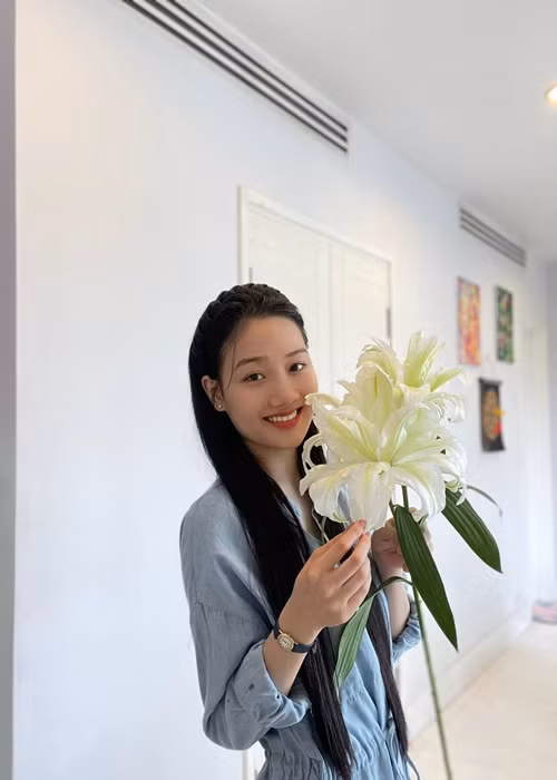 Phương Thanh không chuộng váy áo hàng hiệu ở đời thường. Ảnh: FB Phương Thanh.