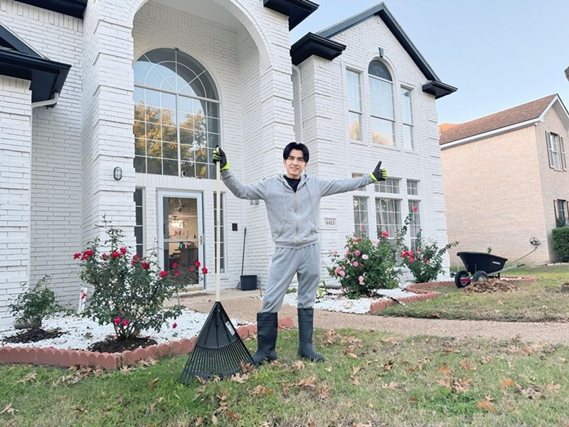 Sau khi ly hôn, Đan Trường mua nhà ở Mỹ để nghỉ ngơi mỗi lần sang xứ cờ hoa ca hát, thăm con trai, gia đình. Ảnh FB Đan Trường.