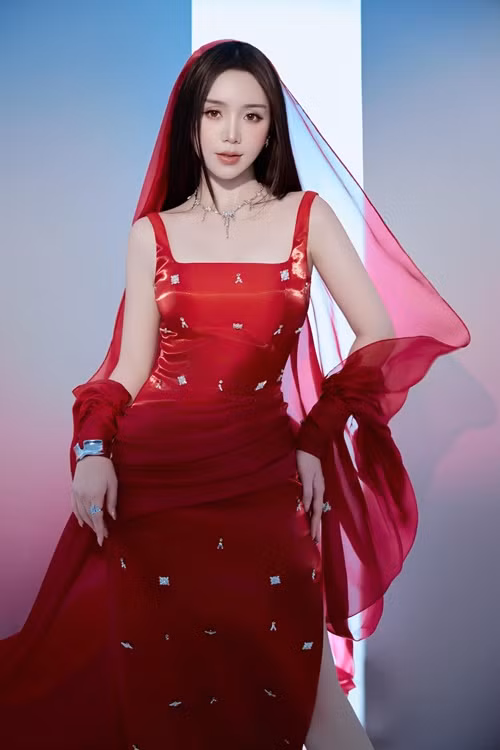 Nữ diễn viên hiện tại sở hữu nhan sắc đầy cuốn hút với body nuột nà, gương mặt ngày càng "baby".