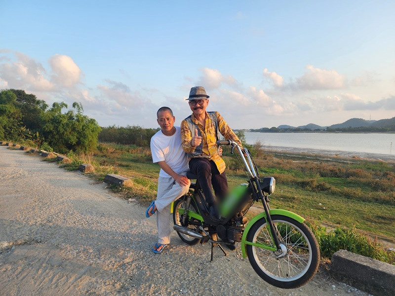 Nghệ sĩ Trung Hiếu đóng vai ông Tích. Ảnh: FB Trần Bình Trọng.