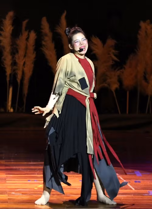 Mới đây, Hoàng Thái Phương gây chú ý nhờ vai Thị Nở trong vở nhạc kịch Giấc mơ Chí Phèo. Ảnh: FB Hoàng Thái Phương.