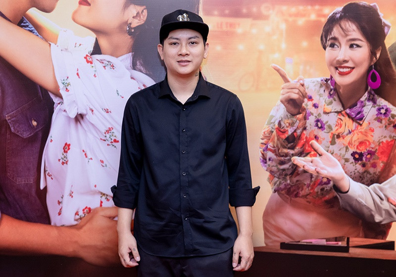 Tháng 12/2019, trên fanpage, Hoài Lâm thông báo tình trạng sức khỏe: “Sức khỏe của Hoài Lâm thời gian gần đây yếu đi trông thấy, bản thân mình cũng nhận ra tâm lí ngày càng nặng nề, sợ phải bước lên sân khấu, sợ ánh hào quang... Bản thân Lâm sợ không hát hay để các khán giả buồn". Ảnh: Vietnamnet.