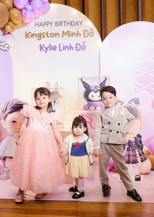 Con gái Đỗ Mỹ Linh đáng yêu bên cặp song sinh nhà Đỗ Quang Vinh. Ảnh: FB Đỗ Quang Vinh.