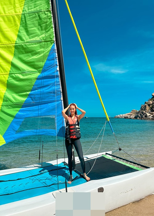 Rảnh rỗi, Lan Khuê đi nghỉ dưỡng trong và ngoài nước. Ảnh: FB Lan Khuê.