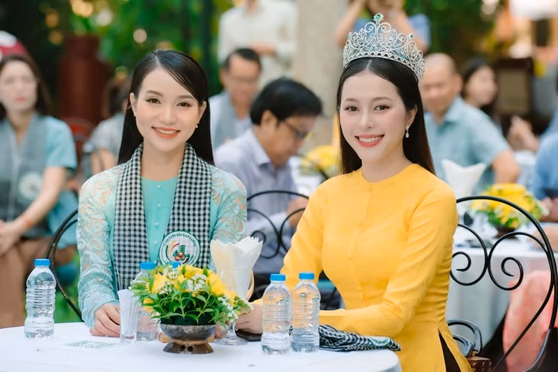 Tân Hoa hậu Quốc gia Việt Nam 2024 Kiều Duy sở hữu gương mặt đậm chất Á Đông cùng thân hình gợi cảm. Cô cao 1m67, có số đo 3 vòng 88-63-90 cm. Ảnh: FB Kiều Duy.