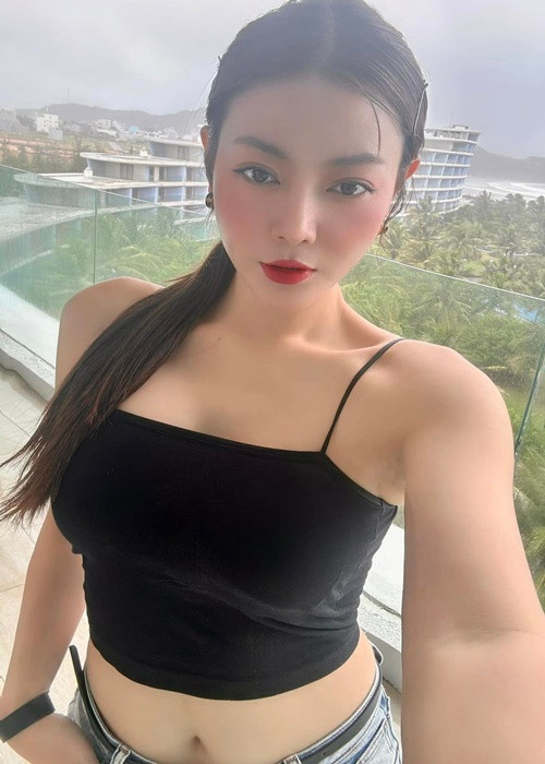 Nữ diễn viên tập trung vào công việc sau khi ly hôn. Ảnh: FB Thanh Hương.