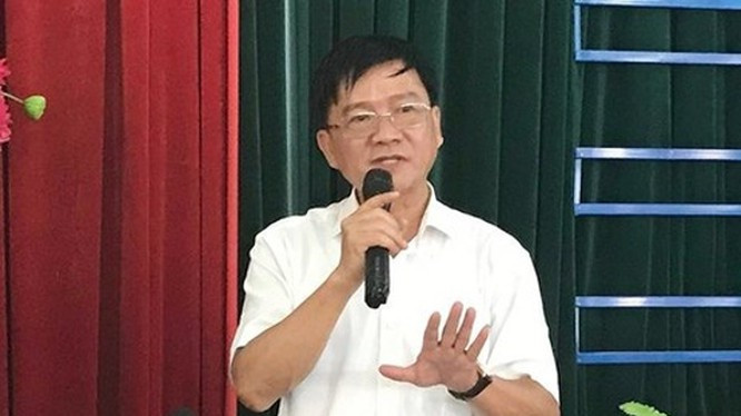  Ông Trần Ngọc Căng (nguyên Chủ tịch UBND tỉnh Quảng Ngãi): Bị kỷ luật cảnh cáo.