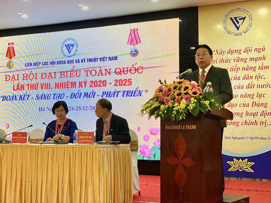 Phan cong nhiem vu trong Hoi dong Trung uong, Doan Chu tich va Thuong truc Doan Chu tich