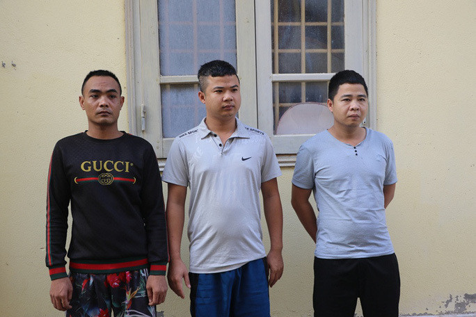 Tai xe taxi bi tra tan da man vi nghi ngoai tinh voi vo nguoi khac