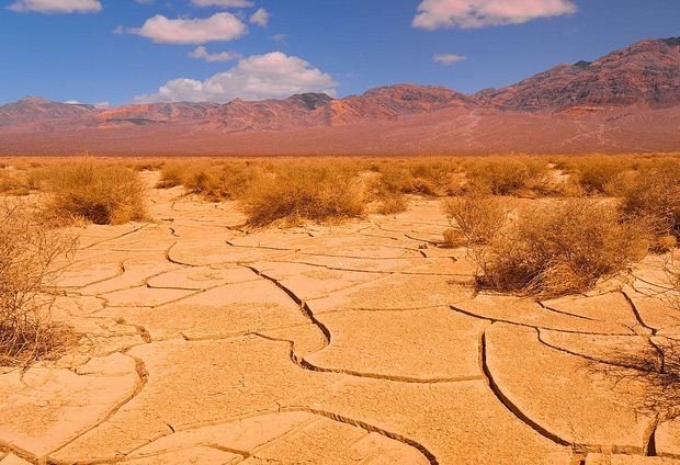 1. Al Aziziyah, Libya: Libya luôn dẫn đầu danh sách vùng đất nóng nhất thế giới từ nhiều năm nay. Đất nước Bắc Phi này có khí hậu khắc nghiệt và khô cằn nhất thế giới. Nhiệt độ cao nhất từng ghi nhận ở Al Aziziyah là 57,8 độ C. Ảnh: IT.