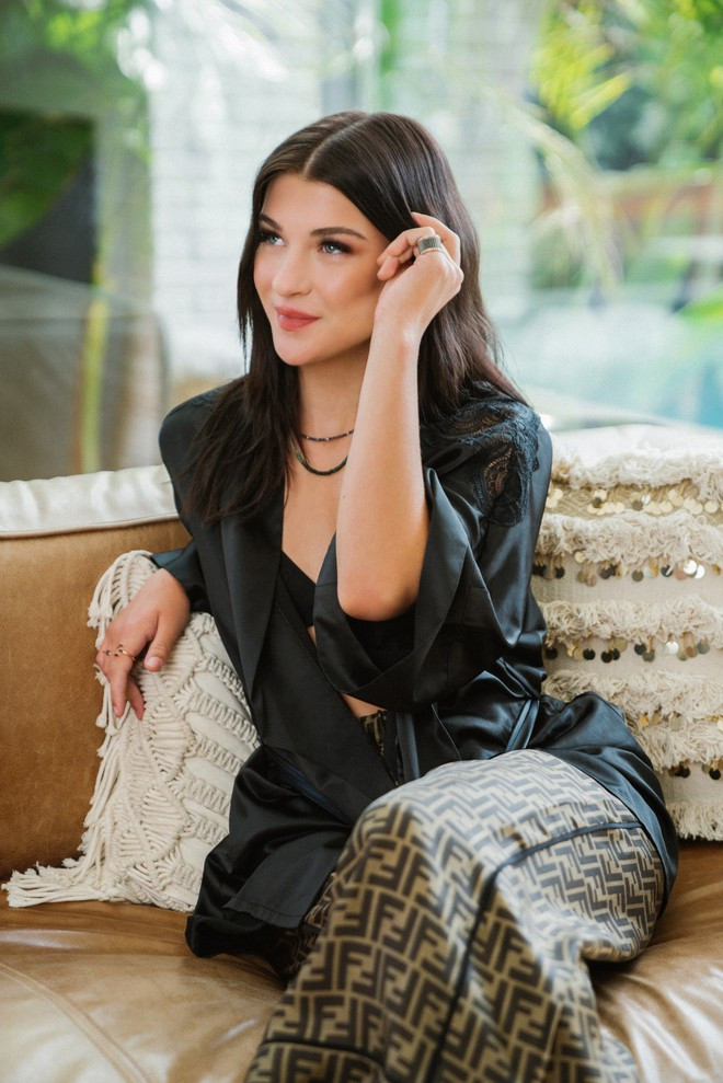 Sau khi tốt nghiệp, Phoebe Gates cũng dự định sẽ tập trung phát triển thương hiệu thời trang riêng.