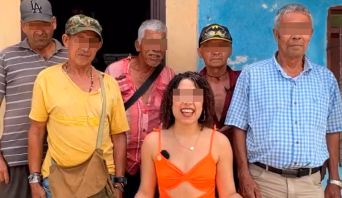 Co gai tre hen ho cung luc 7 cu ong gay tranh cai