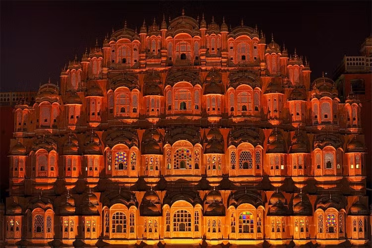 Tan muc cung dien dep nhat An Do co gan 1.000 cua so-Hinh-4