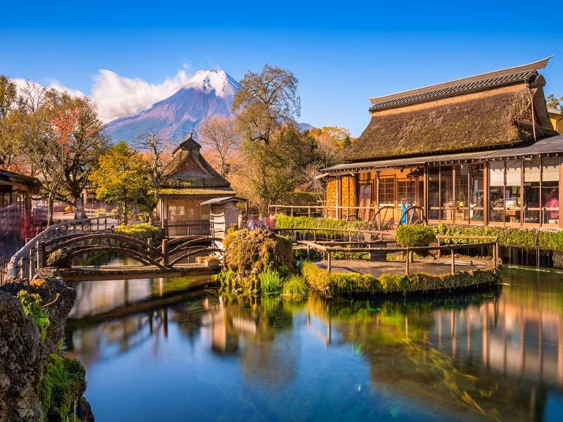 Ve dep tho mong cua ngoi lang co duoi chan nui Phu Si-Hinh-8