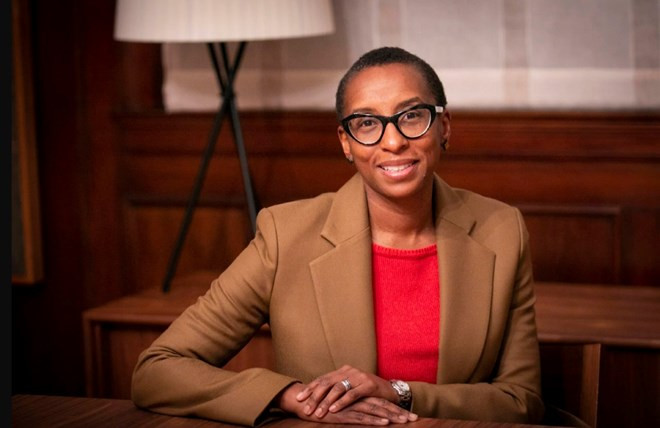 Hieu truong Harvard tu chuc sau cao buoc dao van