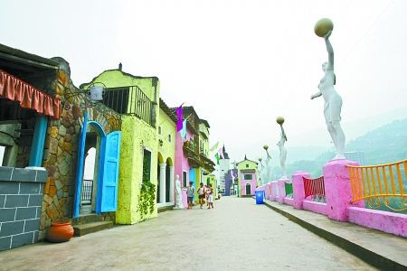 Phong cách độc đáo khiến nơi đây giống như một thị trấn trong truyện cổ tích.