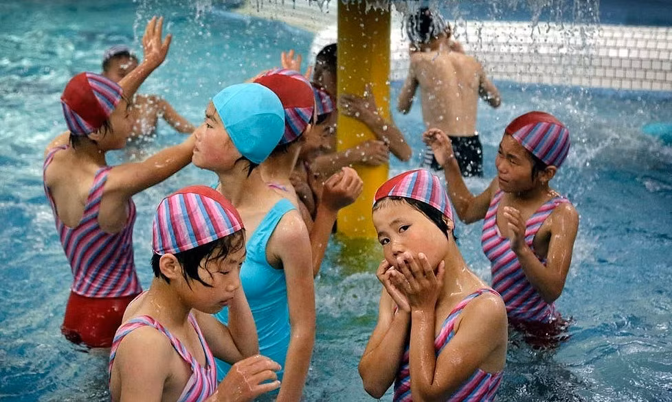 Kham pha bat ngo ben trong trai he quoc te o Trieu Tien-Hinh-10