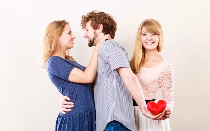 Trai tim dan ong khong khi nao co 1 ngan?