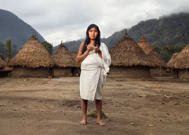 Kinh ngac bo toc song trong rung sau, chi an chay...tho 100 tuoi-Hinh-12