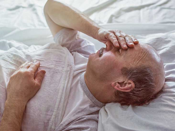 Nhiễm trùng đường tiểu là chứng bệnh khá phổ biến, nhưng nếu không được điều trị kịp thời, có khả năng dẫn đến các biến chứng nghiêm trọng. So với người trẻ tuổi, người cao tuổi có thể gặp các triệu chứng và biến chứng nghiêm trọng hơn. Ảnh: HL.