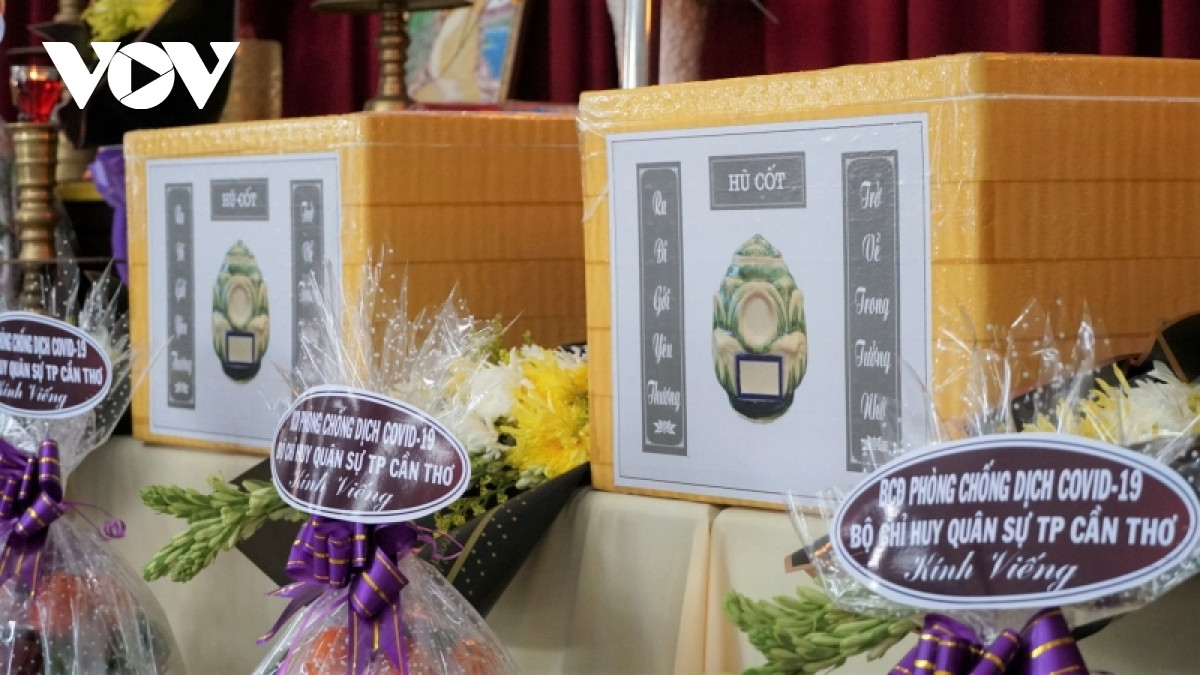 Nghen ngao nhan tro cot nguoi than mat vi Covid-19