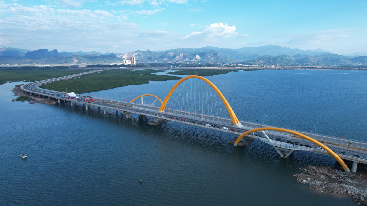 Sau khi hoàn thành, Dự án cầu Cửa Lục 3 sẽ rút ngắn quãng đường từ xã đến trung tâm TP. Hạ Long từ hơn 16 km xuống còn khoảng 11 km.