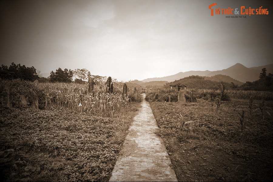 Với những giá trị lịch sử, văn hóa và kiến trúc độc nhất vô nhị, khu mộ cổ Đống Thếch đã được xếp hạng di tích khảo cổ học cấp quốc gia vào năm 1997.