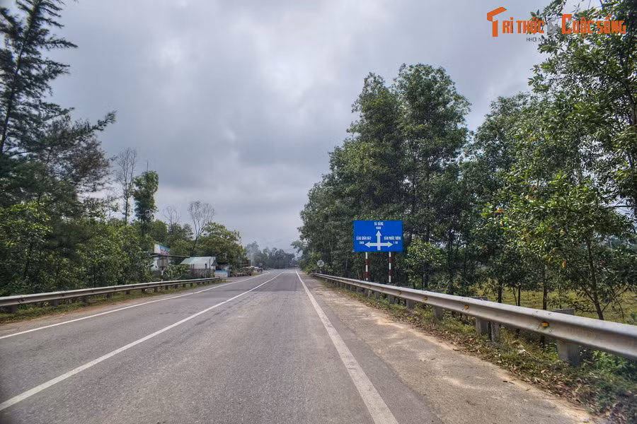 “...Đến Huế, tôi đã đối diện với những hình ảnh, ký ức của chuỗi ngày đau thương xưa kia. Nhưng hơn tất cả, xin gửi lời cảm ơn đến tỉnh Thừa Thiên Huế đã cho chúng tôi thực hiện công việc này...”.