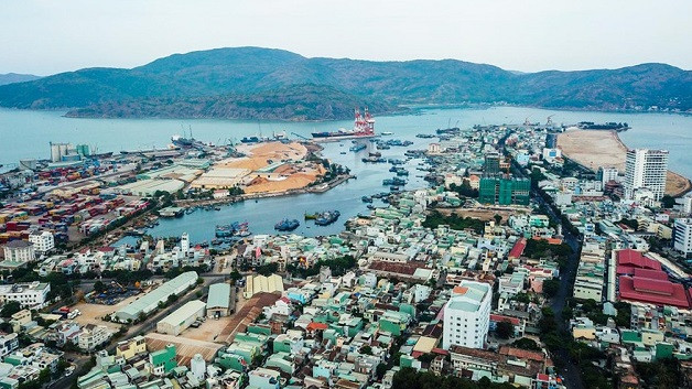 Cang Quy Nhon, VAFI “nay lua” chi phi nang cap Ben so 1... su that?