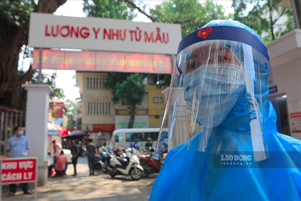 Được biết trên toàn địa bàn thành phố sẽ có khoảng 21.000 người trở về từ Đà Nẵng, liên quan đến bệnh nhân số 447 và bệnh nhân 459 sẽ được kiểm tra, lấy mẫu xét nghiệm nhanh từ nay cho đến hết 1.8.