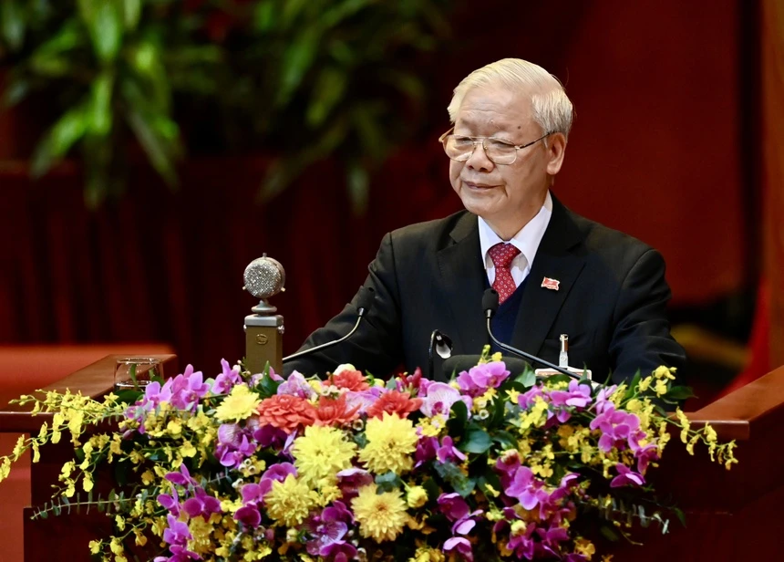 Sách của Tổng bí thư - 'kim chỉ nam' về giữ gìn, phát triển văn hóa - Hình 2 Sach cua Tong bi thu - 'kim chi nam' ve giu gin, phat trien van hoa-Hinh-2