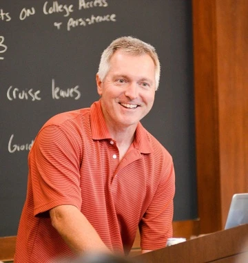 Hieu ung dien ap, y tuong phat trien but pha trong nam moi-Hinh-2