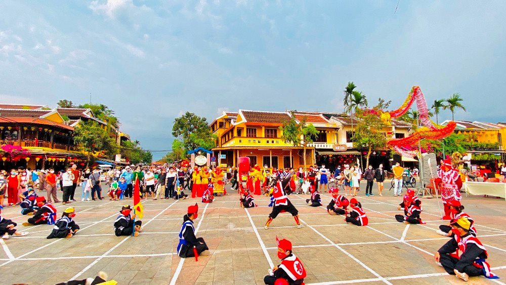 Tuoi tho toi, mua xuan va hoi lang-Hinh-2