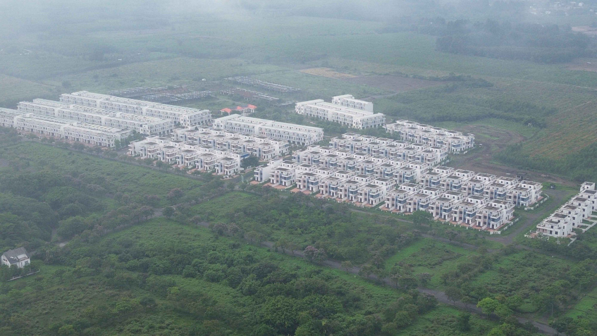 Bắt nguyên lãnh đạo LDG liên quan vụ 680 biệt thự xây trái phép Bat nguyen lanh dao LDG lien quan vu 680 biet thu xay trai phep