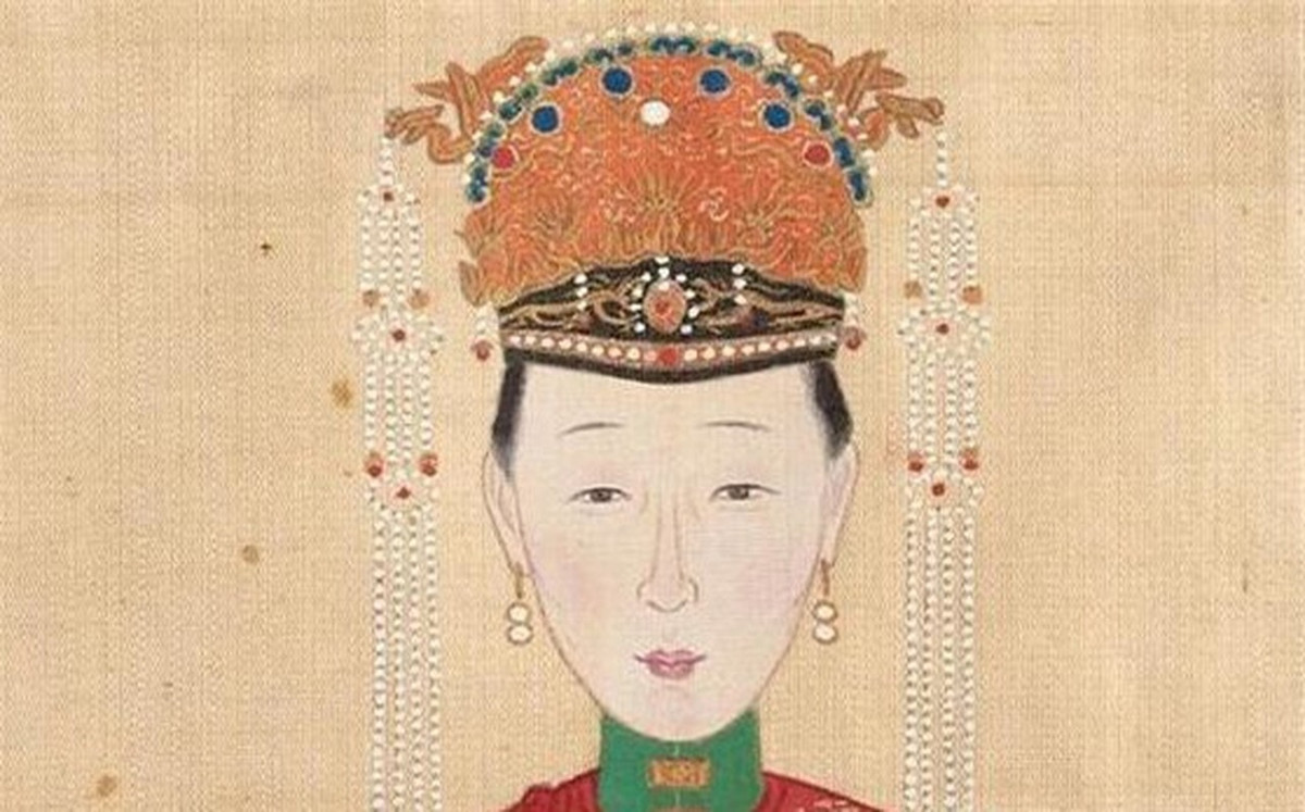 Mo mo co 700 tuoi, giat minh thi hai my nu hoan hao