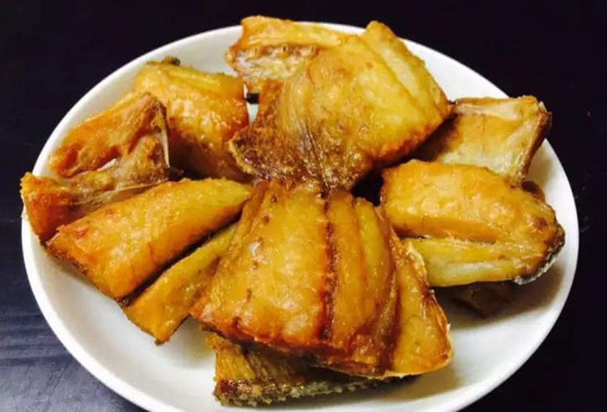 Cá dứa tự nhiên luôn được nhiều người săn lùng, bởi hương vị thơm ngon, phảng phất mùi lá dứa và giàu dinh dưỡng.