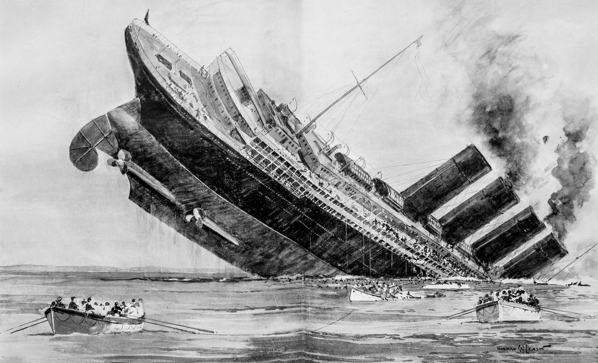 3. RMS Lusitania: RMS Lusitania là một tàu biển chở khách của Anh được hạ thủy vào năm 1906 và đã thực hiện tổng cộng 202 chuyến vượt Đại Tây Dương trước khi bị tàu ngầm U-boat của Đức phóng ngư lôi và đánh chìm vào ngày 7 tháng 5 năm 1915. Trong số 1.962 hành khách và thủy thủ đoàn trên tàu, 1.191 người đã thiệt mạng. Gây phẫn nộ và chấn động trên toàn thế giới, một số người tin rằng đây là yếu tố chính thúc đẩy Hoa Kỳ tham gia Thế chiến II. Ảnh:Naval Historia