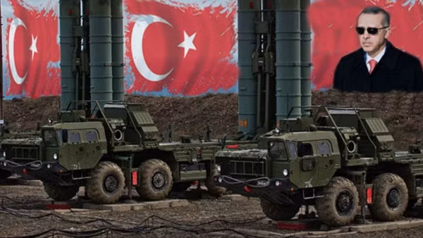 Trong tháng 8/2019 đã xảy ra vụ việc chiến đấu cơ Syria ném bom suýt trúng một đoàn xe quân sự của Thổ Nhĩ Kỳ, điều này đã làm Ankara rất tức giận và tuyên bố sẽ có biện pháp đáp trả.