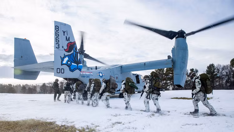 Tờ Business Insider dẫn lời các tướng lĩnh NATO nhận định, liên minh quân sự này cần phải có các cuộc tập trận với quy mô lớn hơn Trident Juncture 2018 trong tương lai để lực lượng này tăng cường hơn nữa khả năng hiệp đồng tác chiến đa quốc gia. Nguồn ảnh: BI.