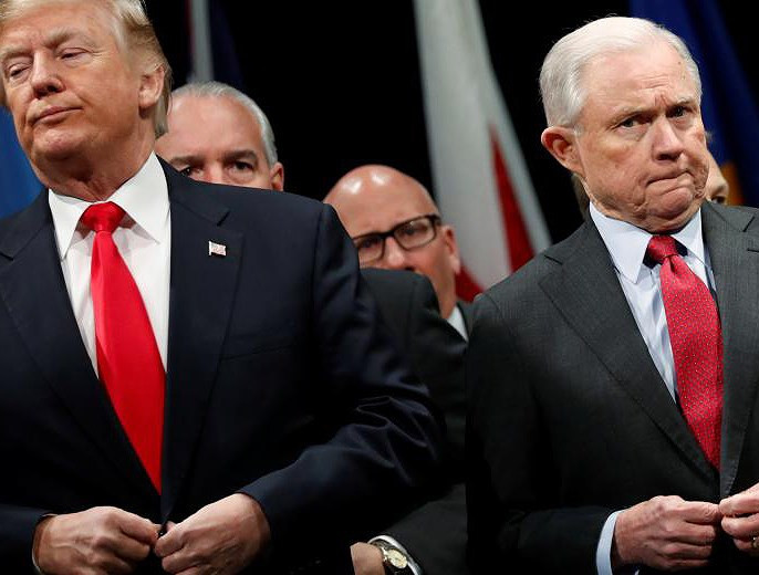 Ngày 7-11-2018: Bộ trưởng Tư pháp Jeff Sessions