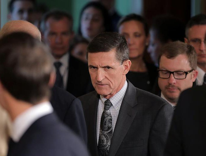 Ngày 13-2-2017: Michael Flynn, Cố vấn An ninh quốc gia Nhà Trắng